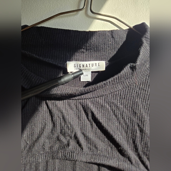 Reitmans Cutout Black Top Womens Size L - Picture 4 of 5